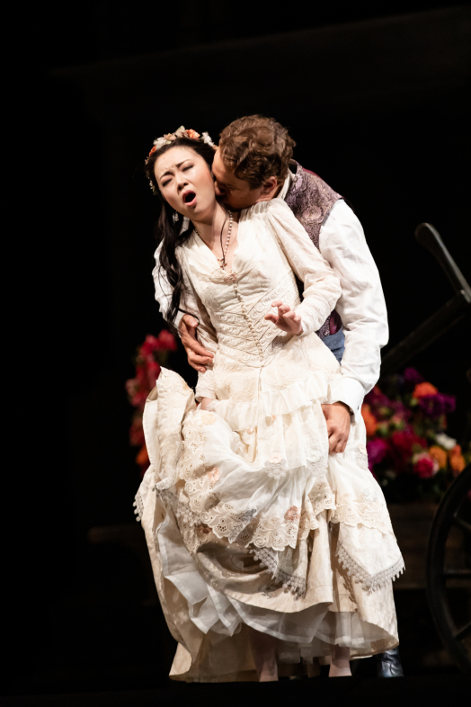 Zerlina and Don Giovanni. Photo by Kyle Flubacker.